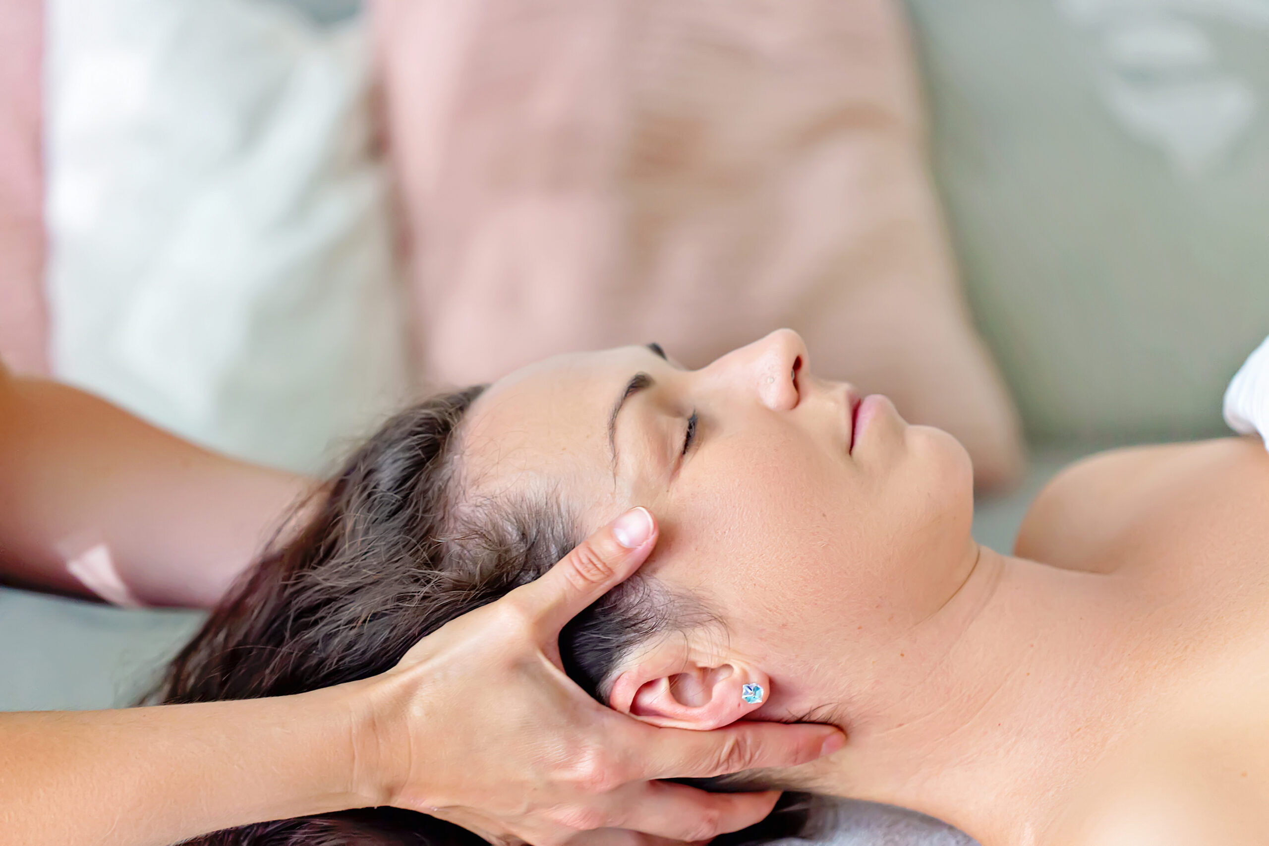 Example of manual lymphatic drainage therapy